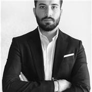 Praticante avvocato abilitato e praticante notaio. Insegnamento rivolto a studenti superiori e universitari